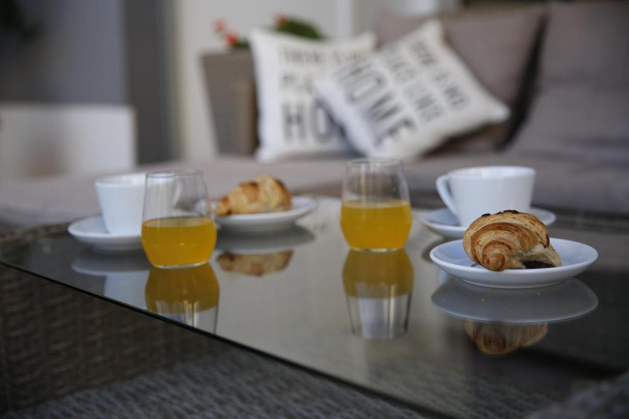 Guest House Lorenta 보디체 외부 사진